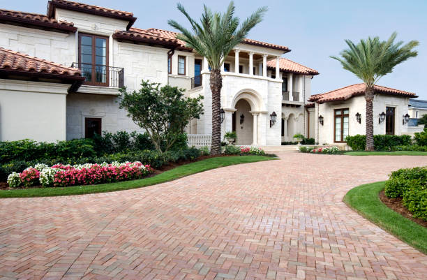 Best Luxury driveway pavers in Worthgton, IN